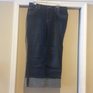 Bandolino Blu Deep Cuff Jeans Mid Rise